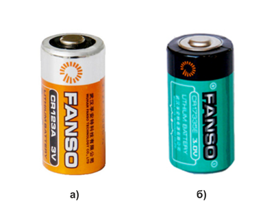 Рис. 2. Литий-диоксидмарганцевые (Li-MnO2) батарейки CR123A (а) и CR17335E (б) спиральной конструкции