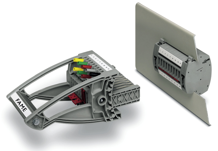 Модульные клеммные блоки Phoenix Contact для энергетических приложений